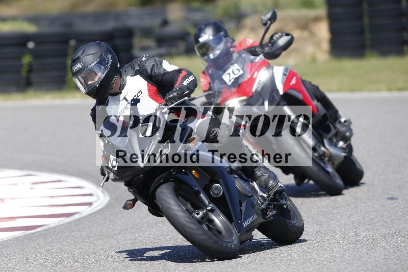 Archiv-2025/48 25.08.2025 Cornu Master School ADR/blau-bleu/67